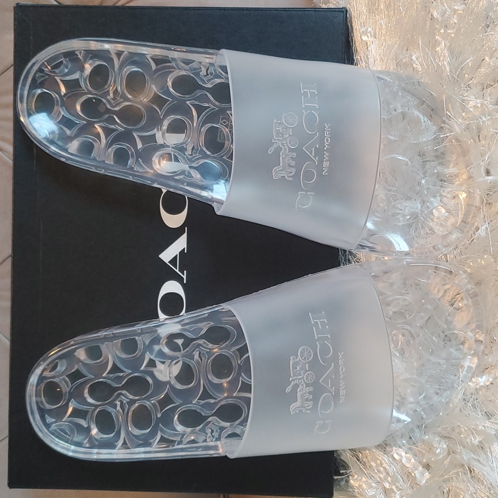 Coach Authentic Rubber Slide - Picture 2 of 10